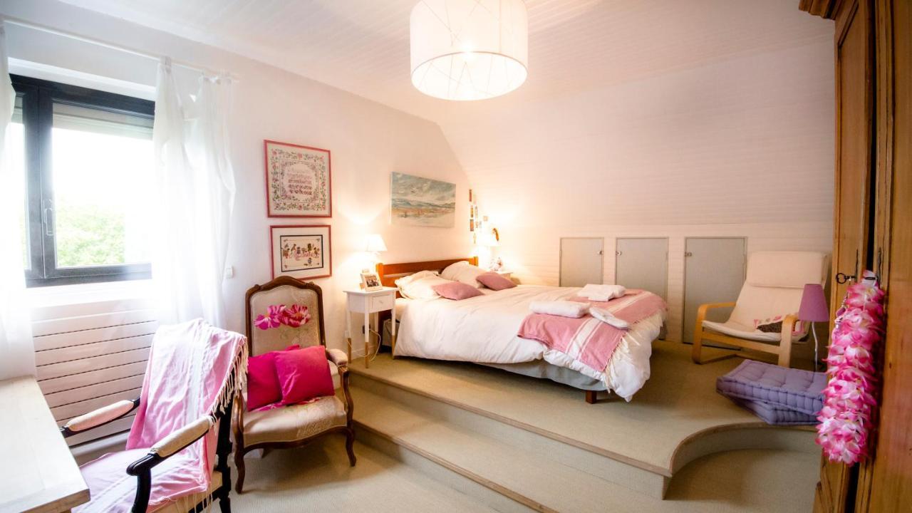 Le Champ Du Renne Bed and Breakfast Λε Μανς Εξωτερικό φωτογραφία