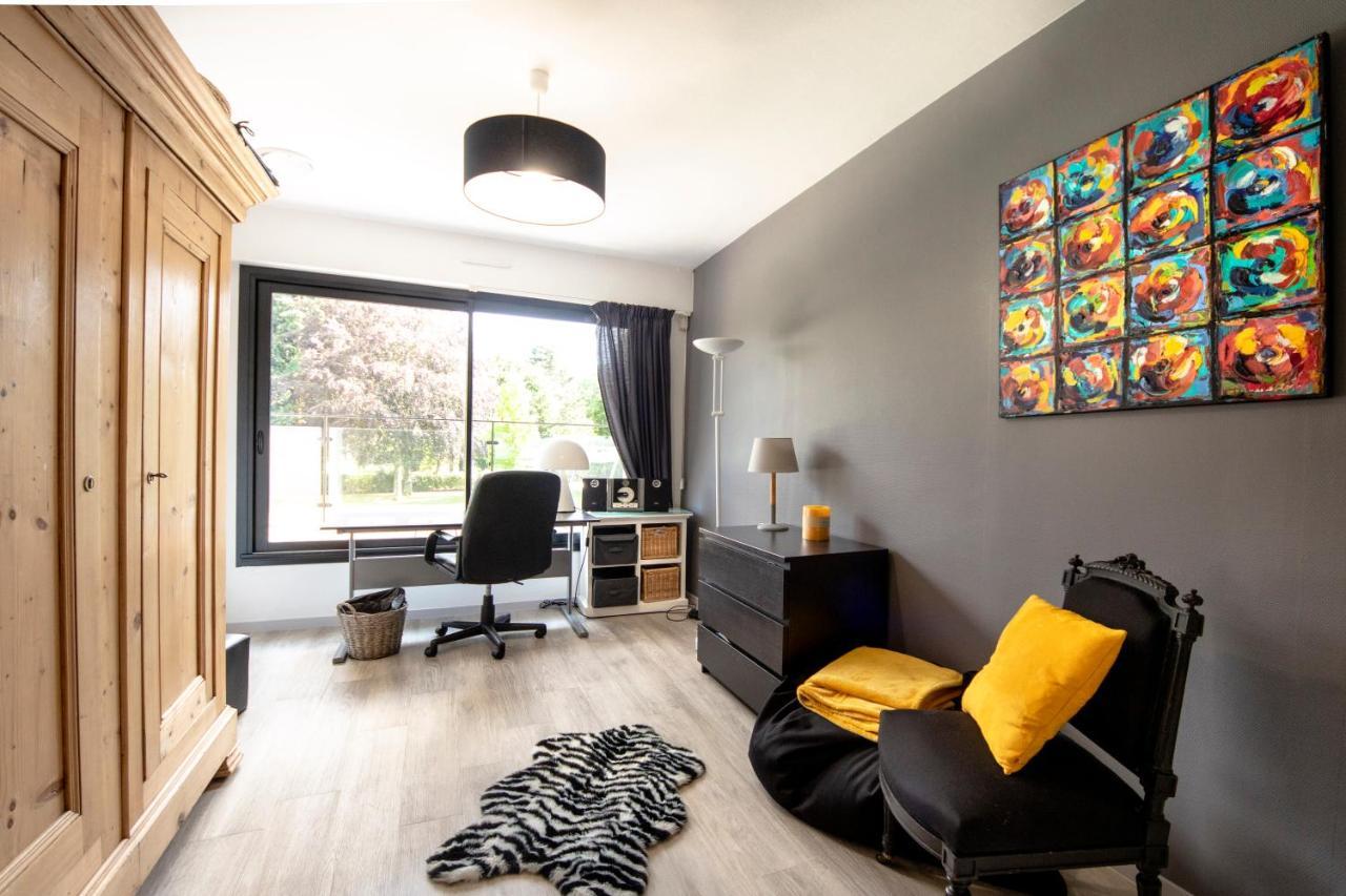 Le Champ Du Renne Bed and Breakfast Λε Μανς Εξωτερικό φωτογραφία